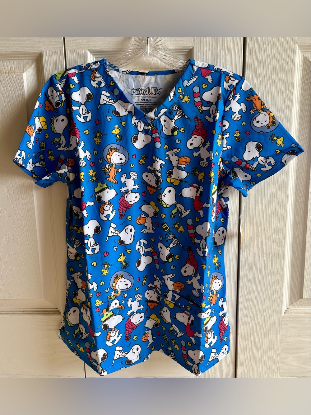Peanuts Snoopy Scrub Top